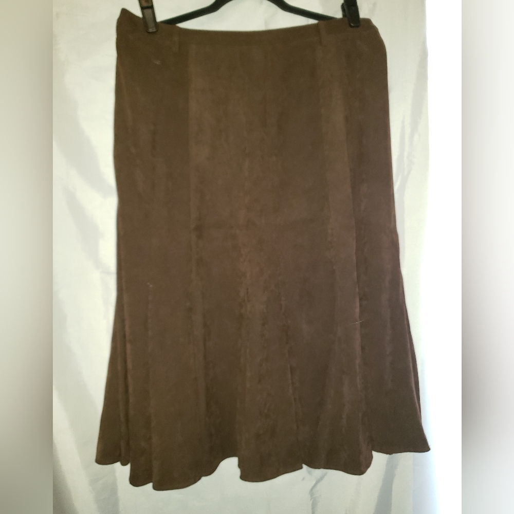 Skirt size 14 womans brown suade like material, like new